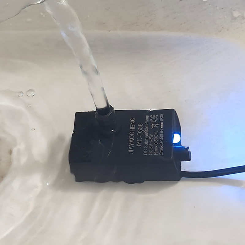 Ultra Quiet USB Aquarium Fish  - đánh giá và giá Water Pump Submersible Mini